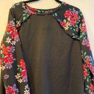 Elle black sweatshirt with floral sleeves. SizeL
